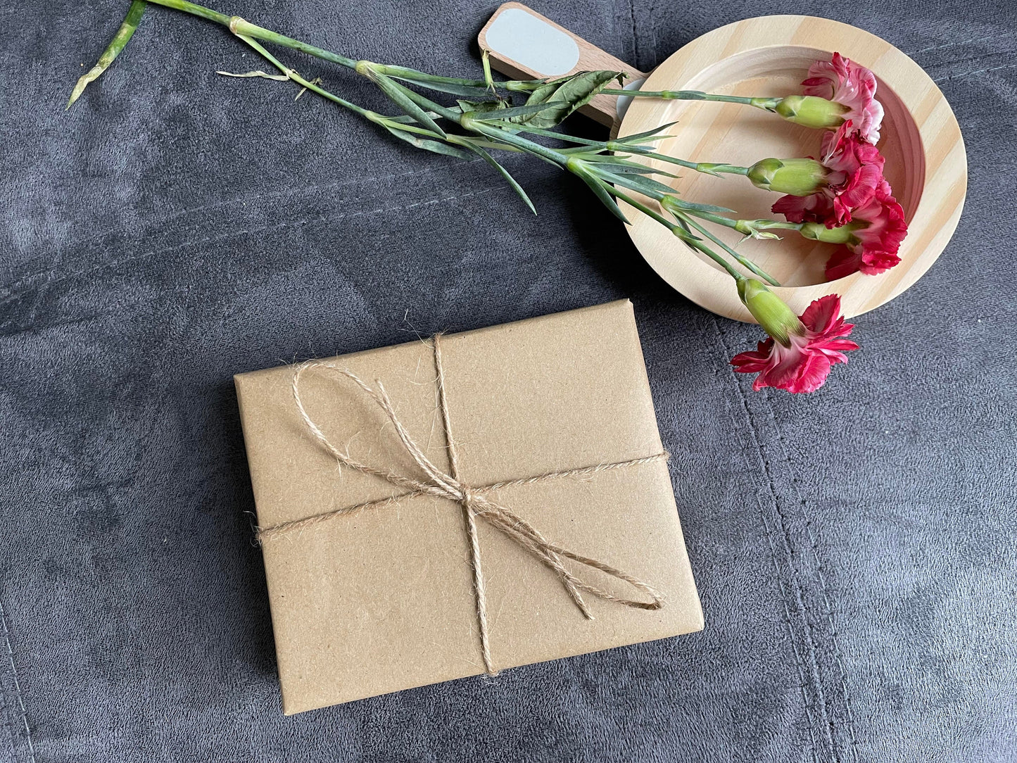 Handmade Full Grain Leather Wallet For Men and Women | Military Green, Ox Blood Red Compact Wallet | Perfect For Gift