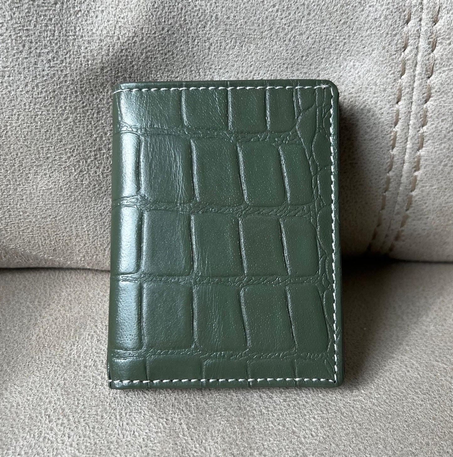 Handmade Real Leather Wallet for Men | Super Slim Leather Wallet | Crocodile Immitate Leather Wallet | Personalisable Leather Wallet