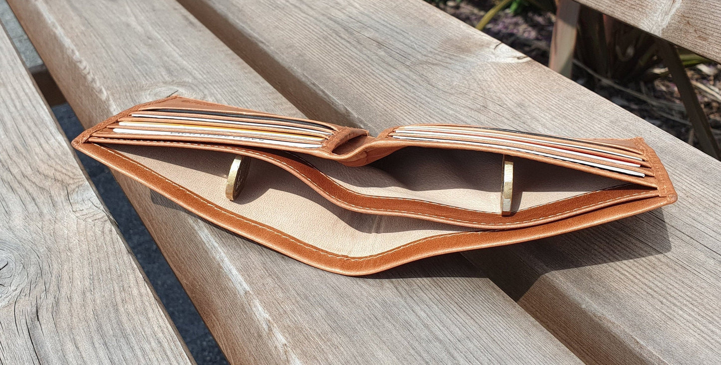 Personalised Real Leather RFID Mens Wallet | Top Grain Leather Handmade Wallet | Perfect Gift , Christmas Gift, Premium Gift Bag packed