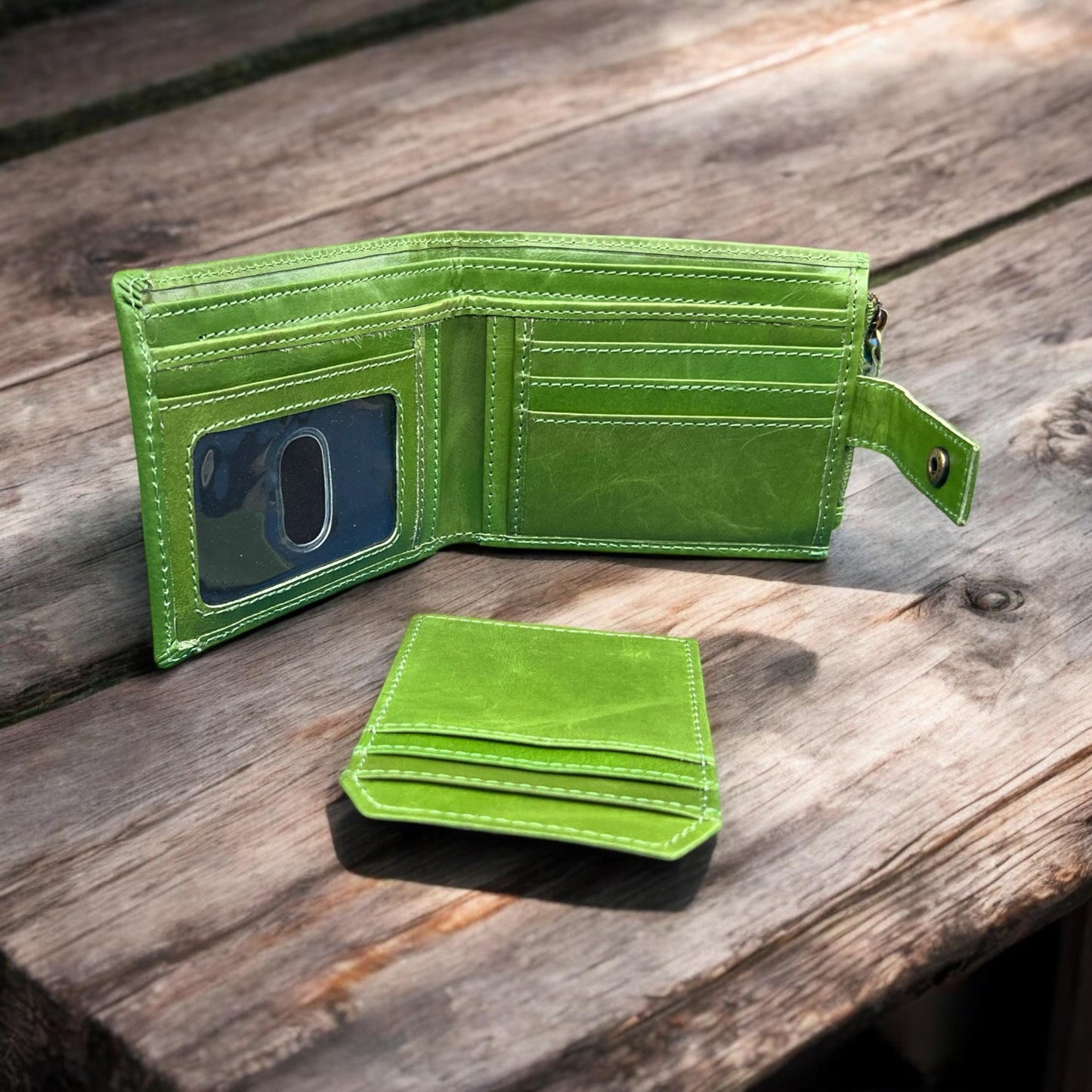 Personalised Christmas Gift | Unisex Wallet | 100% Real Leather Wallet | Gift For Him | Gift For Her | Birthday, Anniversary Gift For Dad