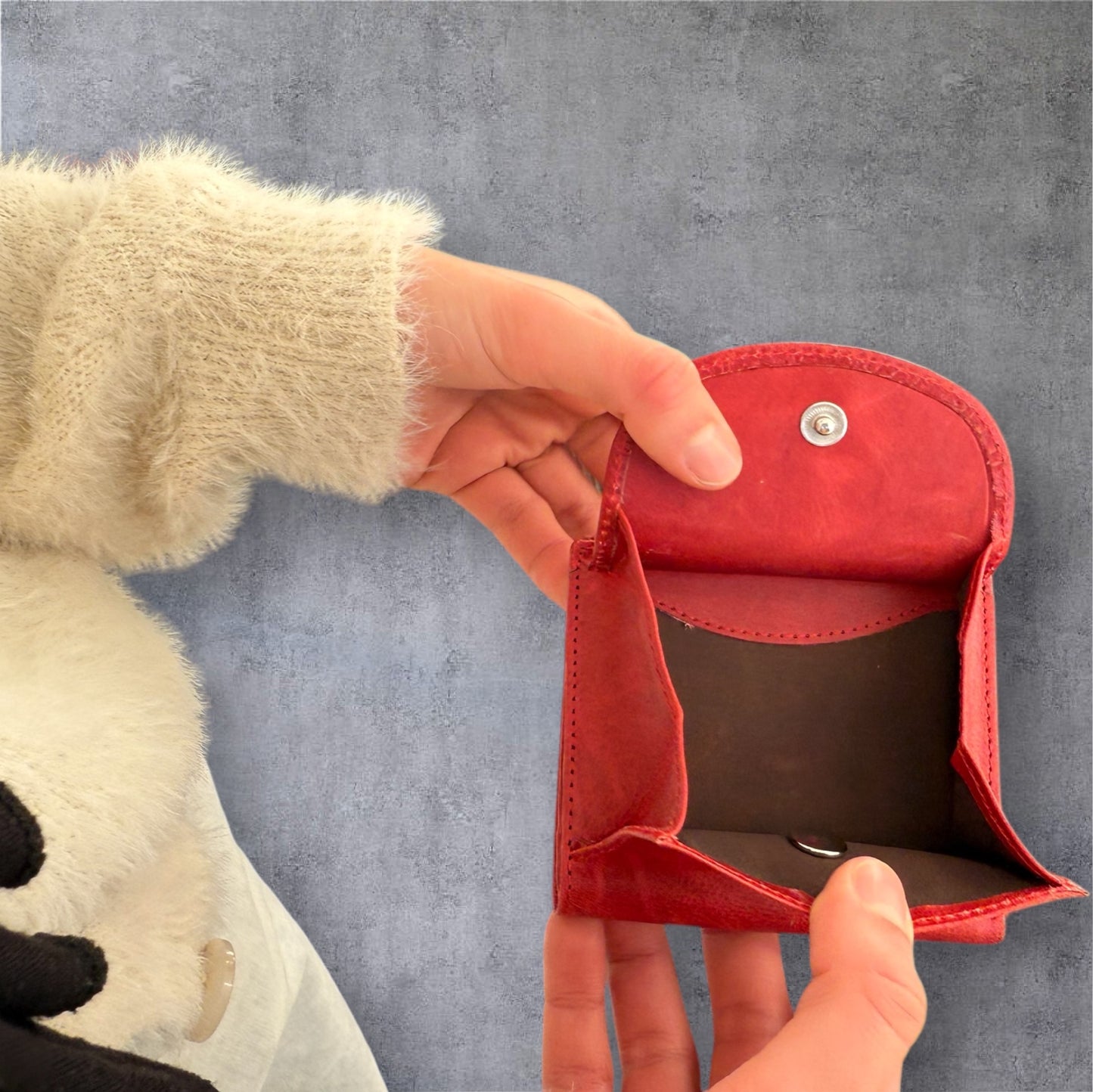 Personalised Leather Wallet for Her – Minimalist, Practical & Boxed Gift –  RFID Purse