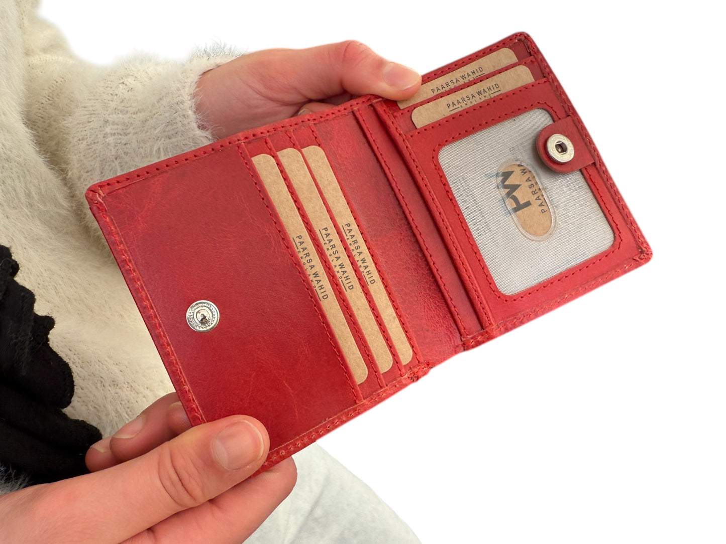Personalised Leather Wallet for Her – Minimalist, Practical & Boxed Gift –  RFID Purse