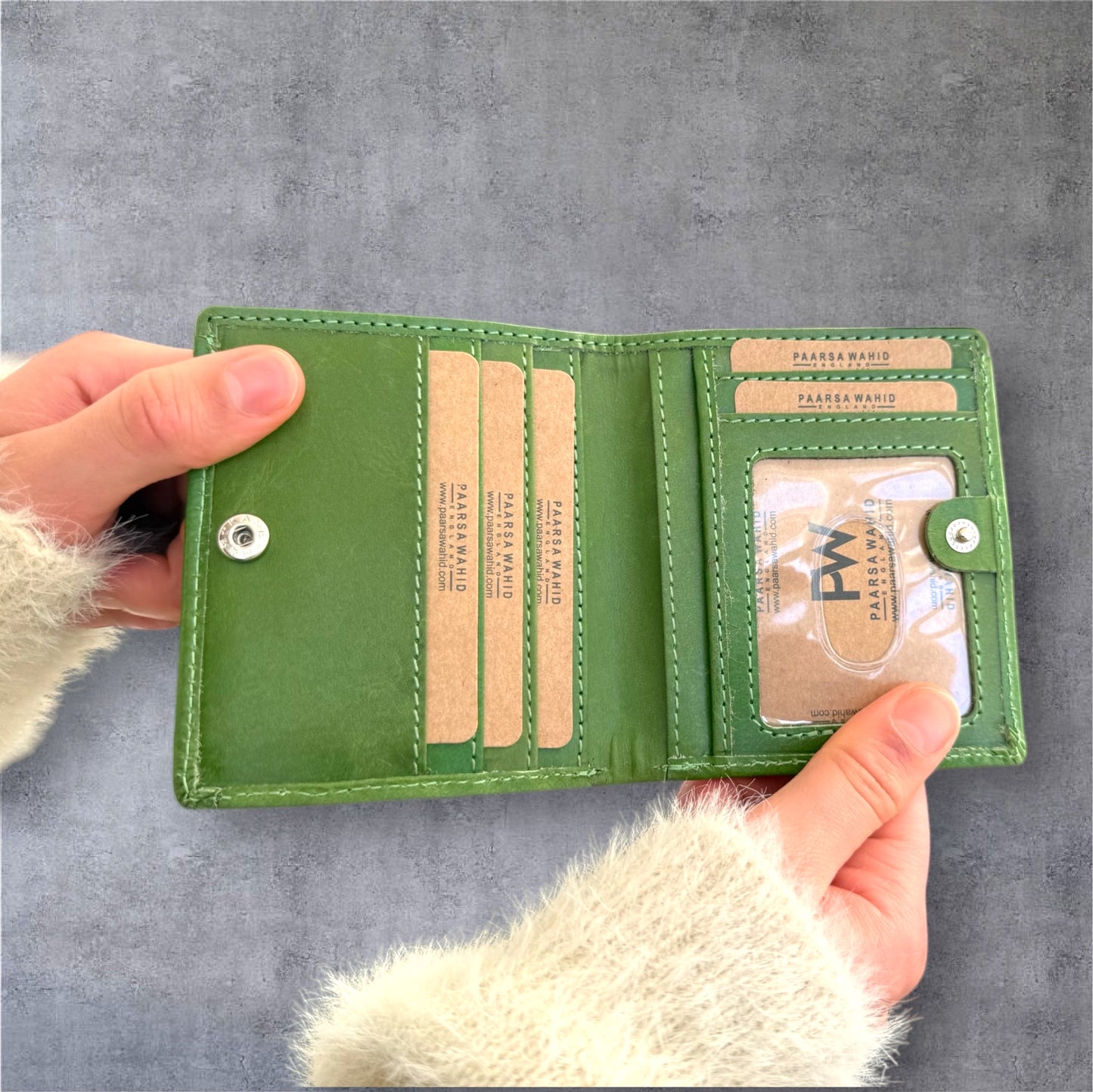 Personalised Leather Wallet for Her – Minimalist, Practical & Boxed Gift –  RFID Purse