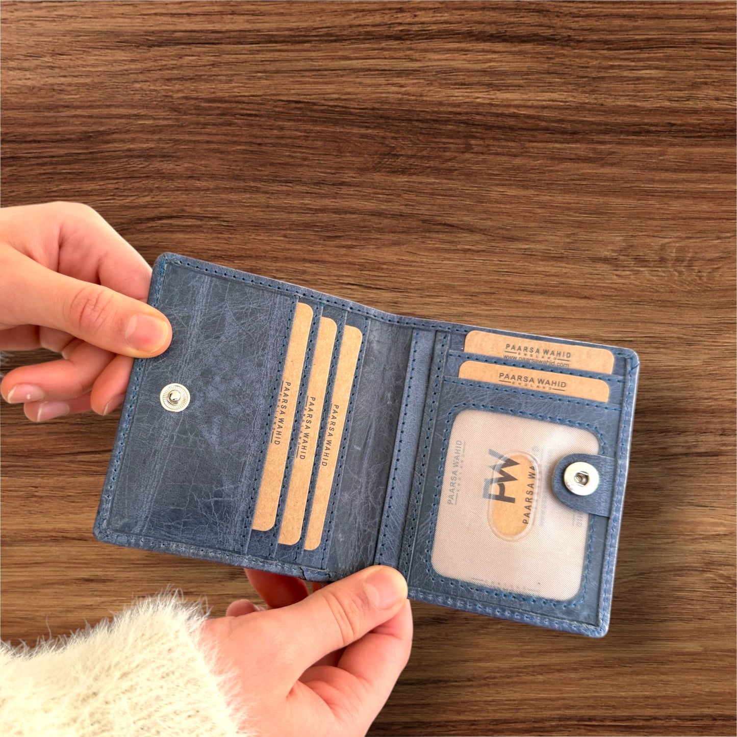 Personalised Leather Wallet for Her – Minimalist, Practical & Boxed Gift –  RFID Purse