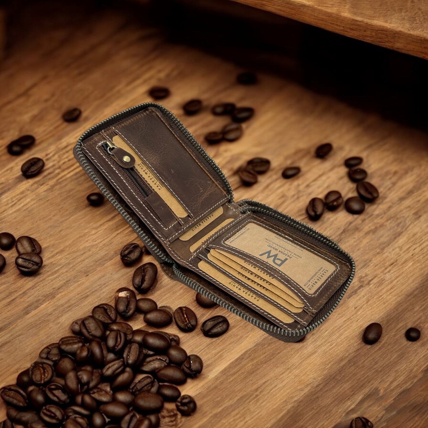 Handmade Leather Zip Wallet – Personalised Premium RFID Wallet for Men & Women – Perfect Gift